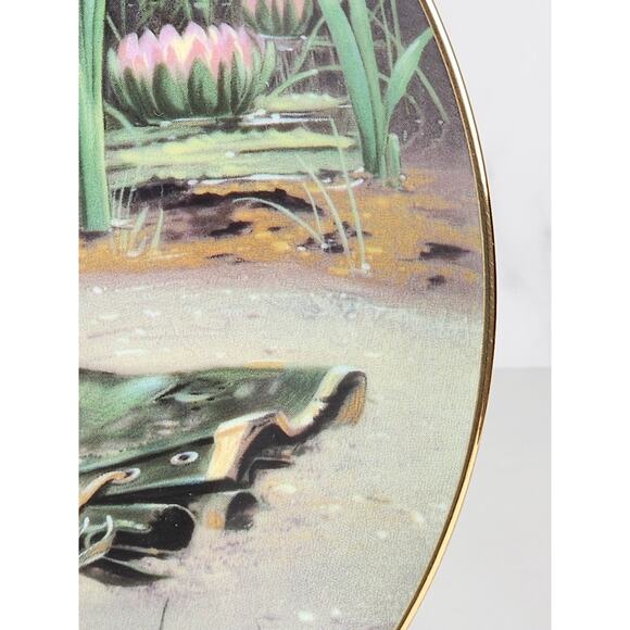 Catch Of The Day Puppy Playtime Dog Year 1987 Porcelain 8 1/2" Plate Wall Decor - Picture 5 of 12